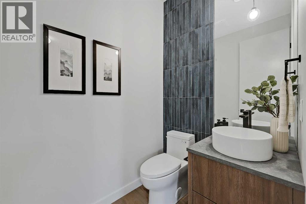 4320 Centre A Street NE, Calgary, Alberta  T2E 3B1 - Photo 13 - A2331521