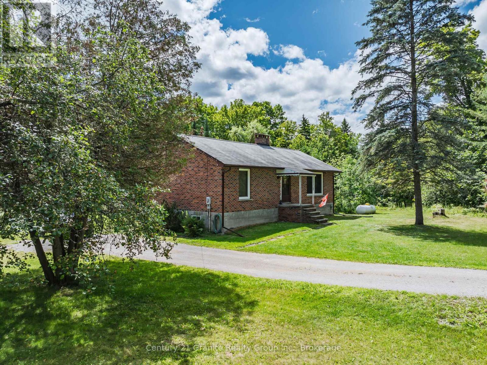 4924 Monck Road, Kawartha Lakes, Ontario  K0M 2A0 - Photo 5 - X13636076