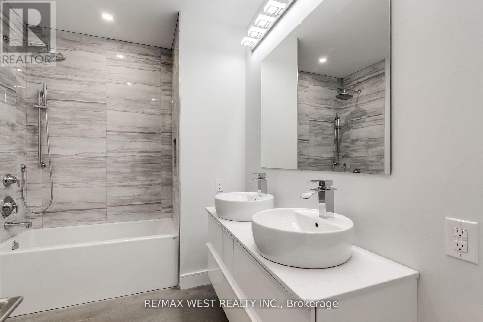 1 - 1745 Keele Street, Toronto, Ontario  M6M 3W9 - Photo 23 - W13629530