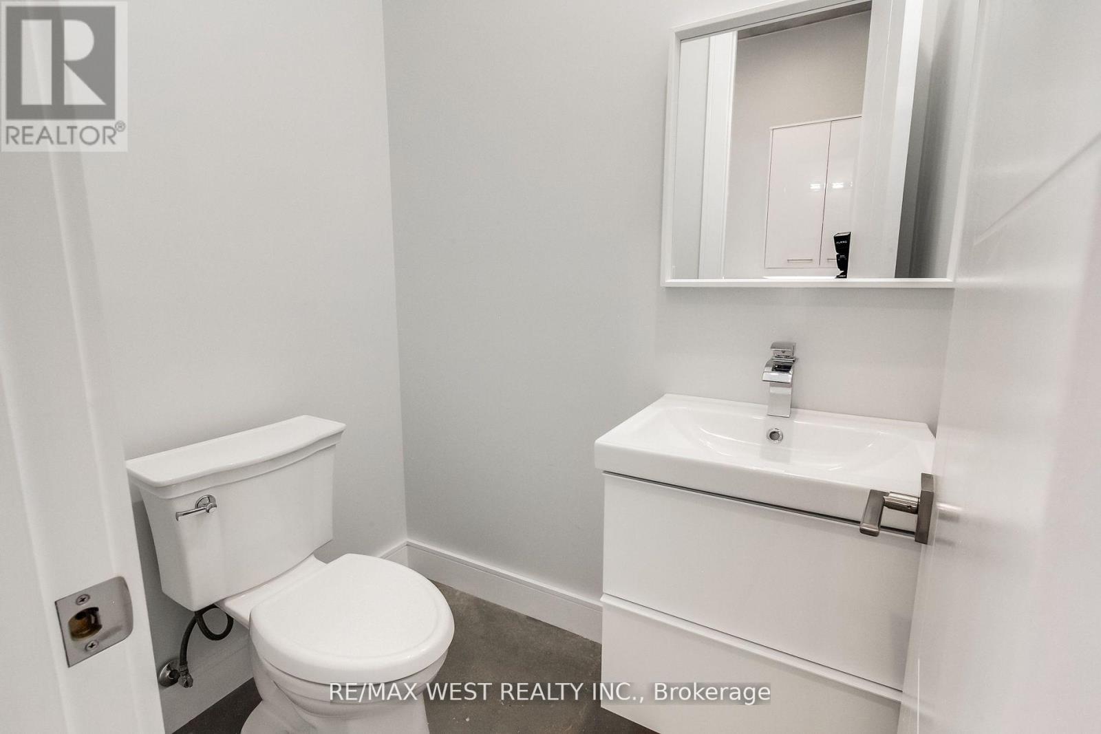 1 - 1745 Keele Street, Toronto, Ontario  M6M 3W9 - Photo 8 - W13629530