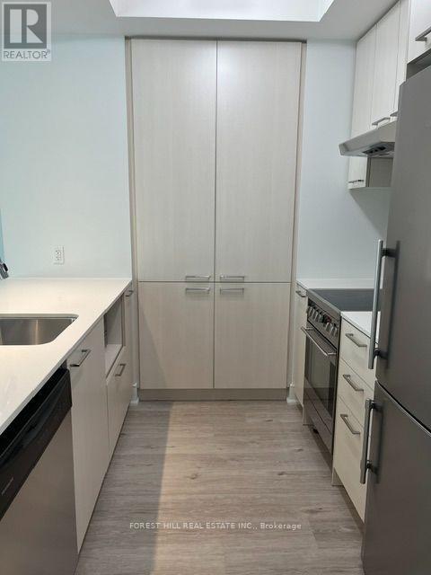 405 - 310 Tweedsmuir Avenue, Toronto, Ontario  M5P 2Y2 - Photo 9 - C13557164