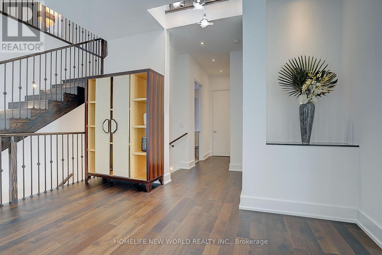 7 Valliere Place W, Toronto, Ontario M2K 0C9 - Photo 12 - C13637864