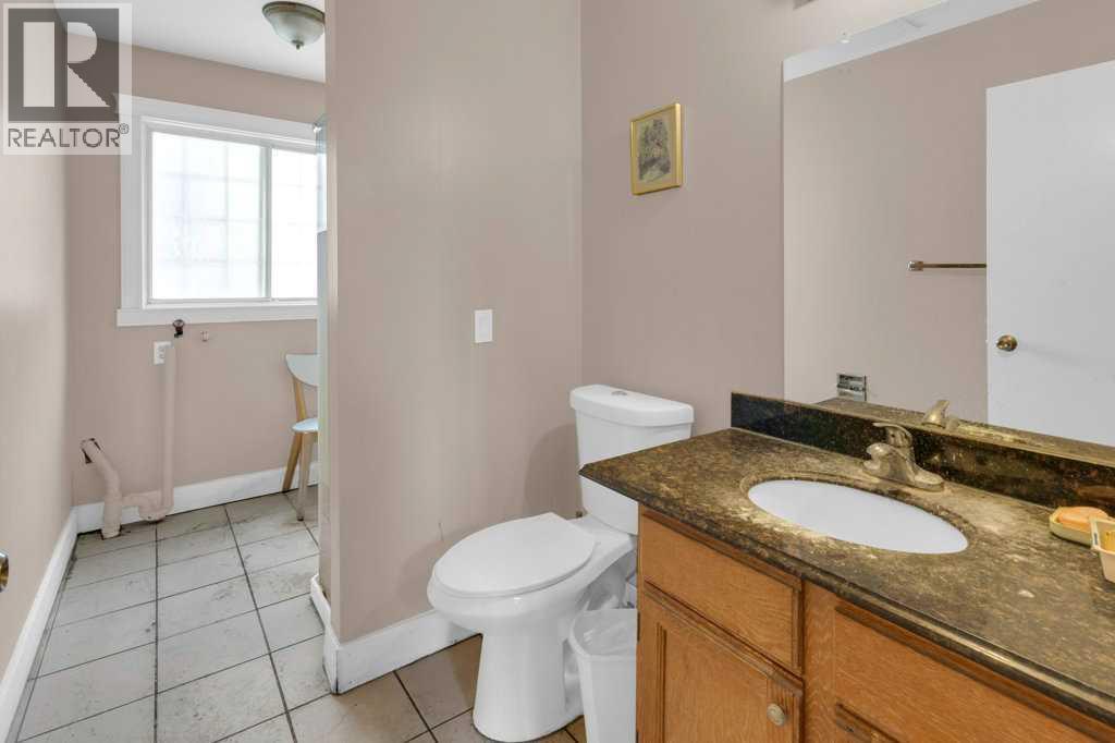 127 Scenic Cove Circle NW, Calgary, Alberta  T3L 1M5 - Photo 7 - A2334863
