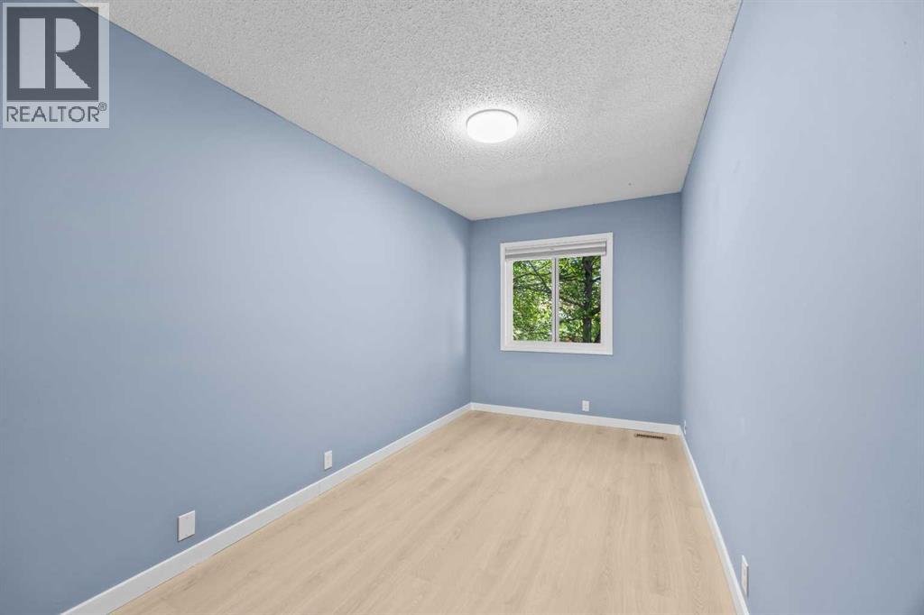 16, 115 Bergen Road NW, Calgary, Alberta  T3K 1P2 - Photo 24 - A2334864