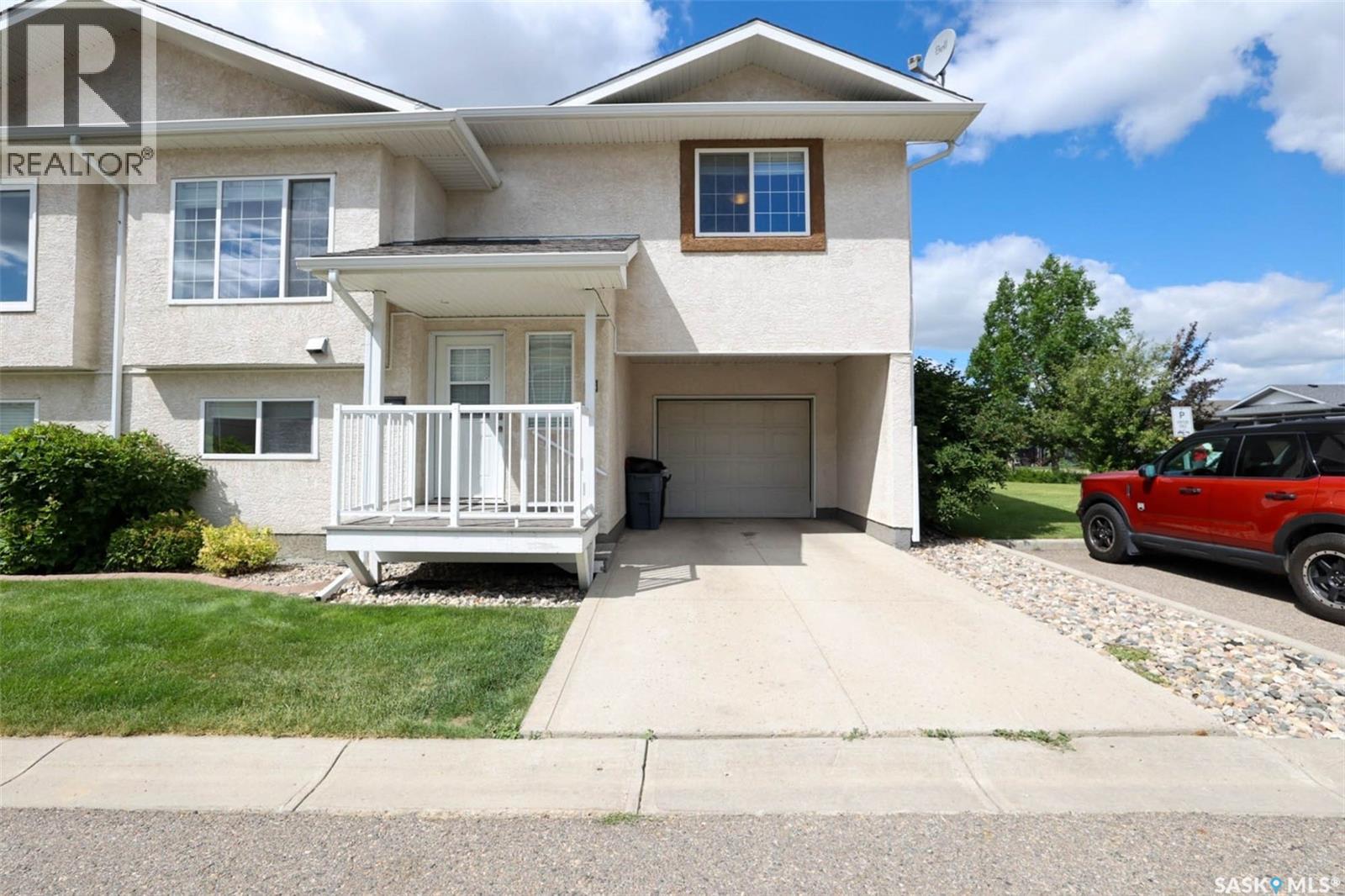 53 4425 Nicurity Drive, Regina, Saskatchewan  S4X 0E6 - Photo 1 - SK044541