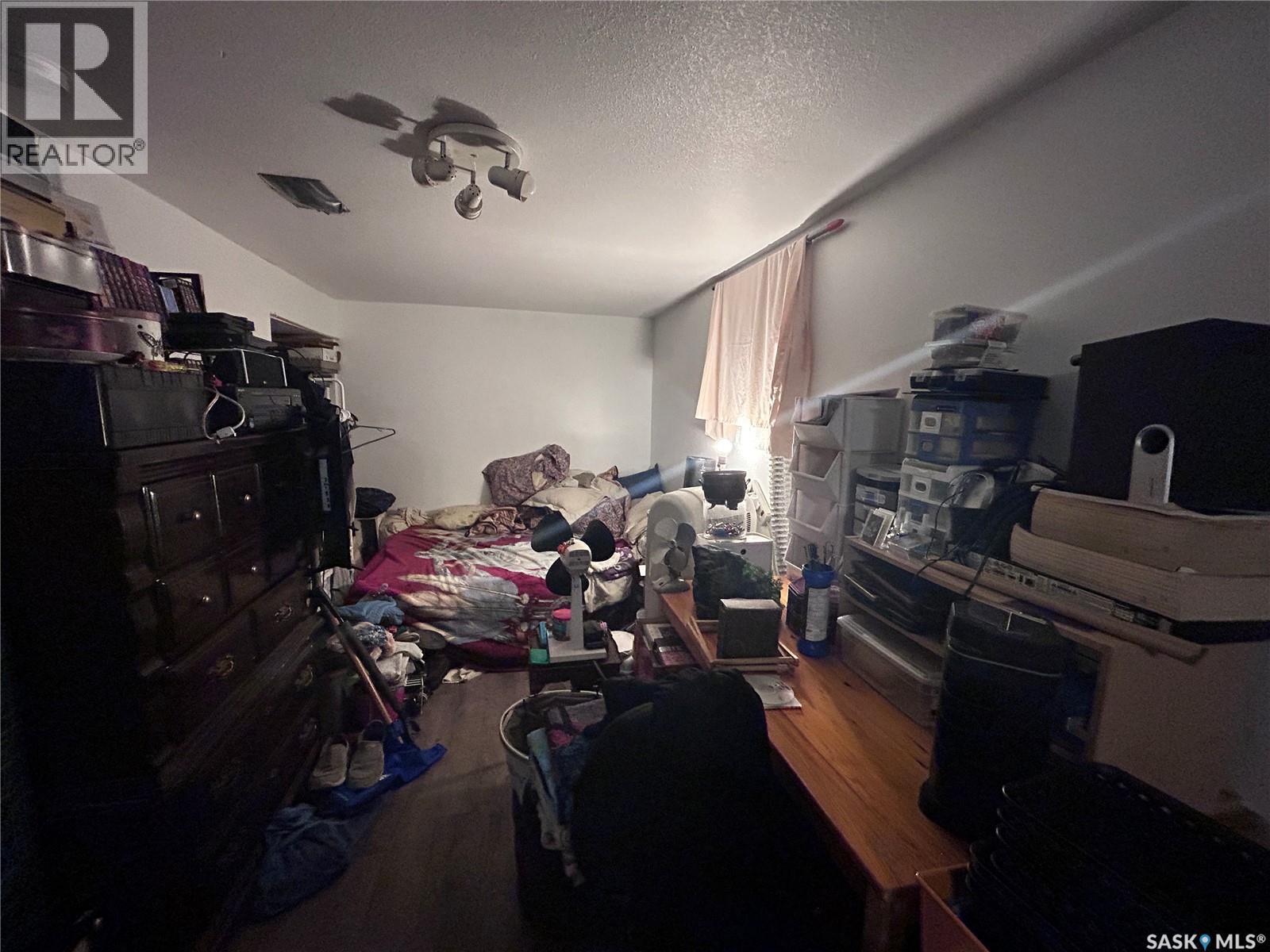 606 Balmoral Street, Saskatoon, Saskatchewan  S7K 0Y7 - Photo 11 - SK044536