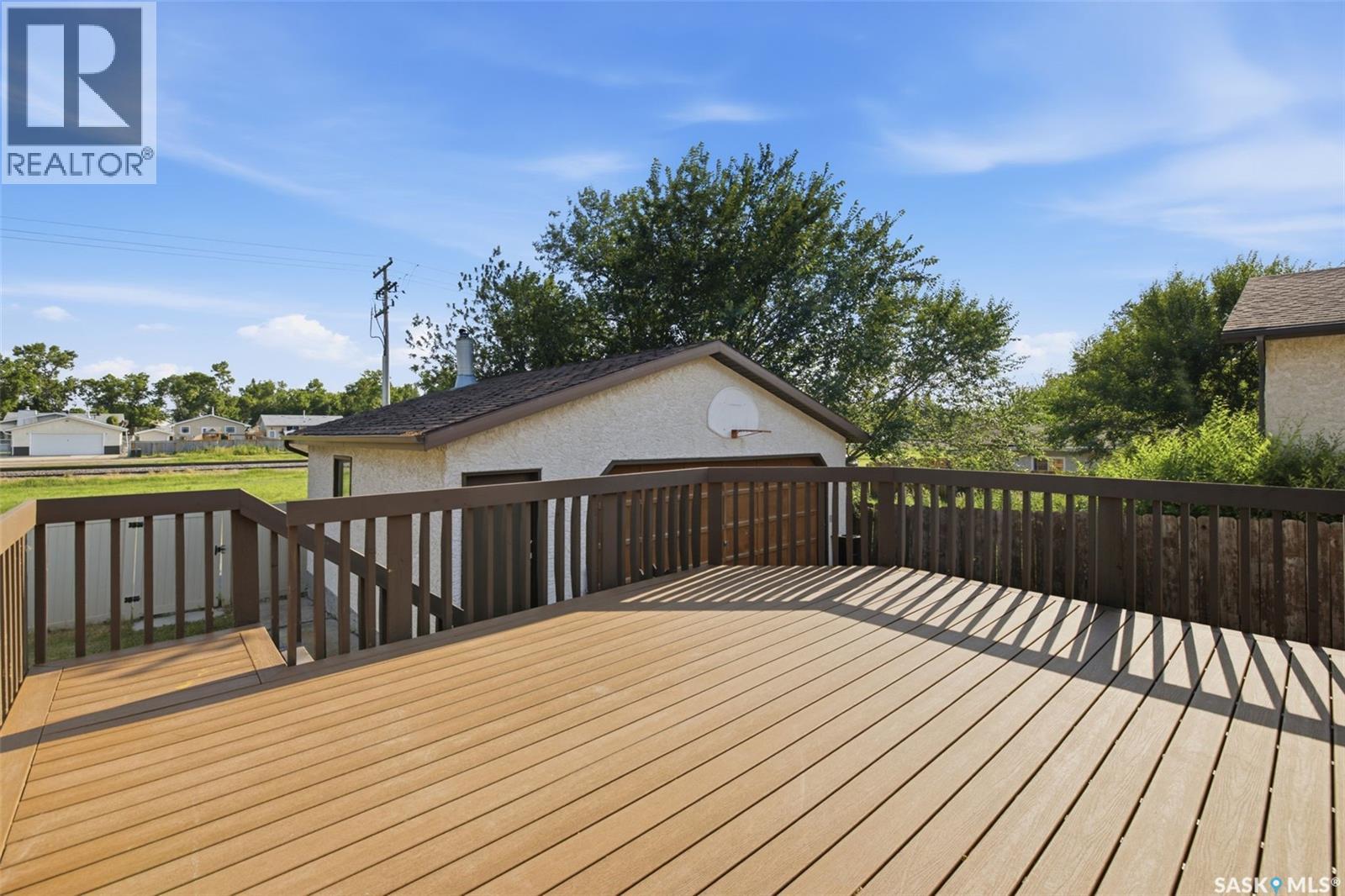 402 Fulton Drive, Regina, Saskatchewan  S4X 2K1 - Photo 25 - SK044501