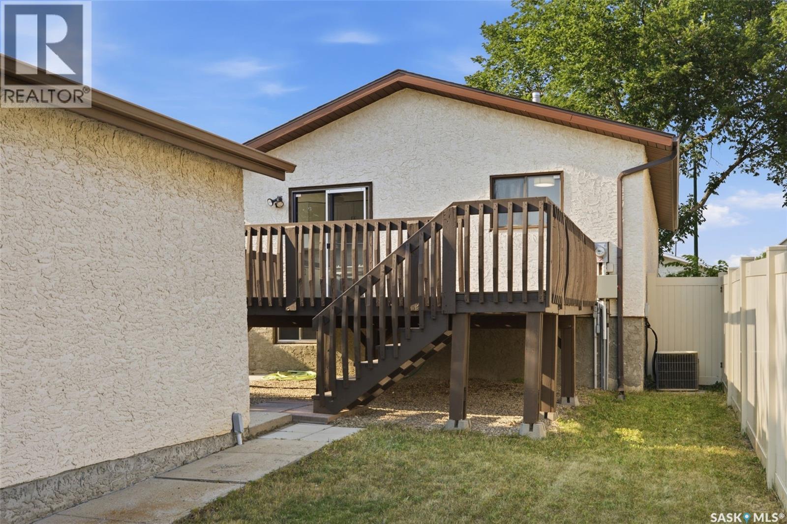 402 Fulton Drive, Regina, Saskatchewan  S4X 2K1 - Photo 26 - SK044501