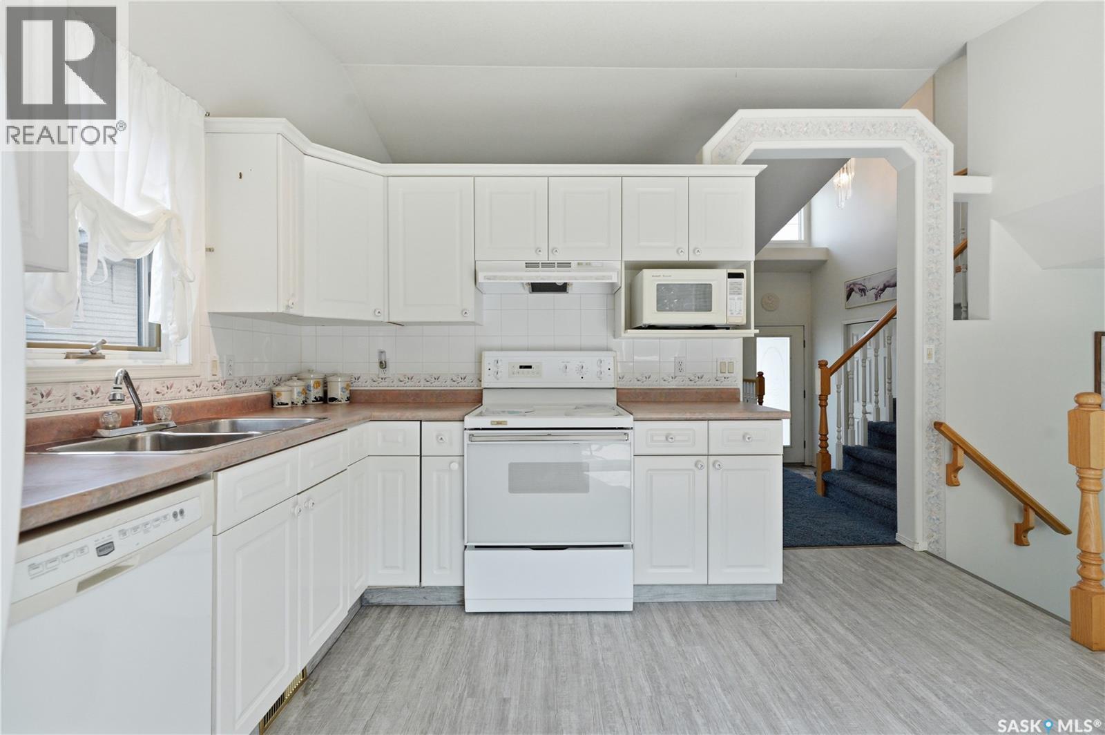502 Scissons Crescent, Saskatoon, Saskatchewan  S7S 1C2 - Photo 10 - SK044498