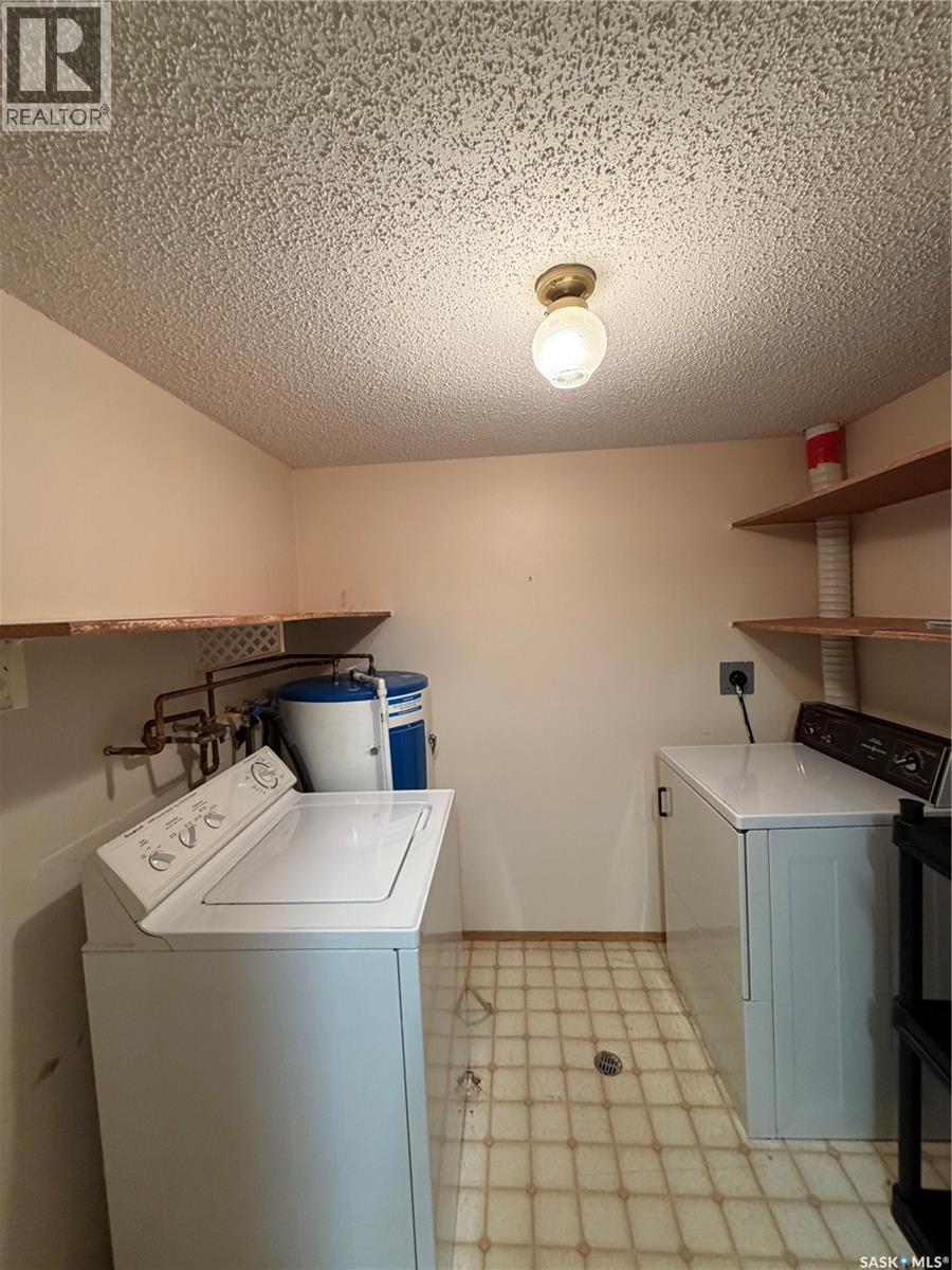18 Cedar Meadow Drive, Regina, Saskatchewan  S4X 3J6 - Photo 19 - SK044475