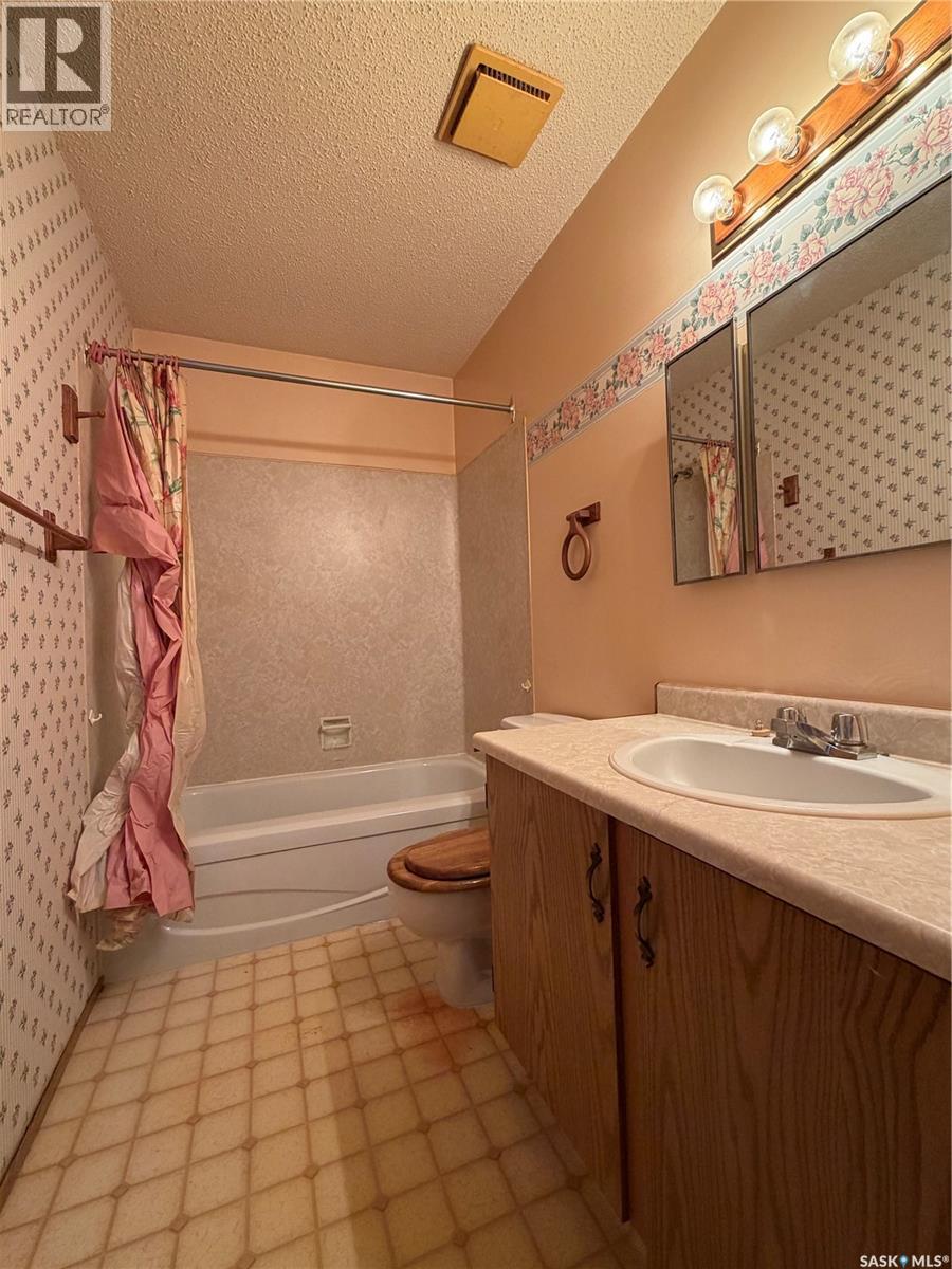 18 Cedar Meadow Drive, Regina, Saskatchewan  S4X 3J6 - Photo 24 - SK044475