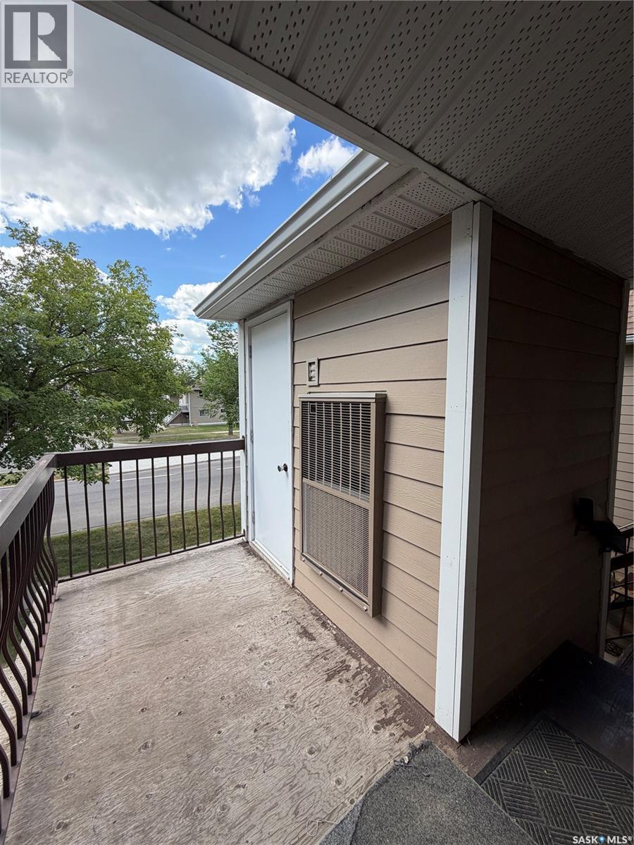 18 Cedar Meadow Drive, Regina, Saskatchewan  S4X 3J6 - Photo 5 - SK044475