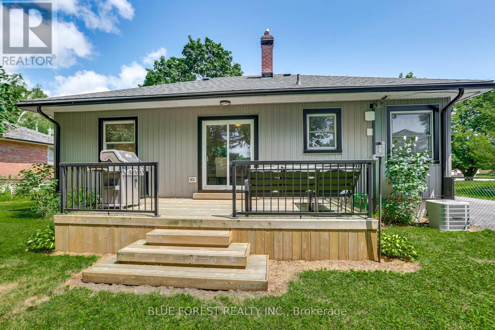 114 Graham Road, West Elgin, Ontario  N0L 2P0 - Photo 26 - X13640108