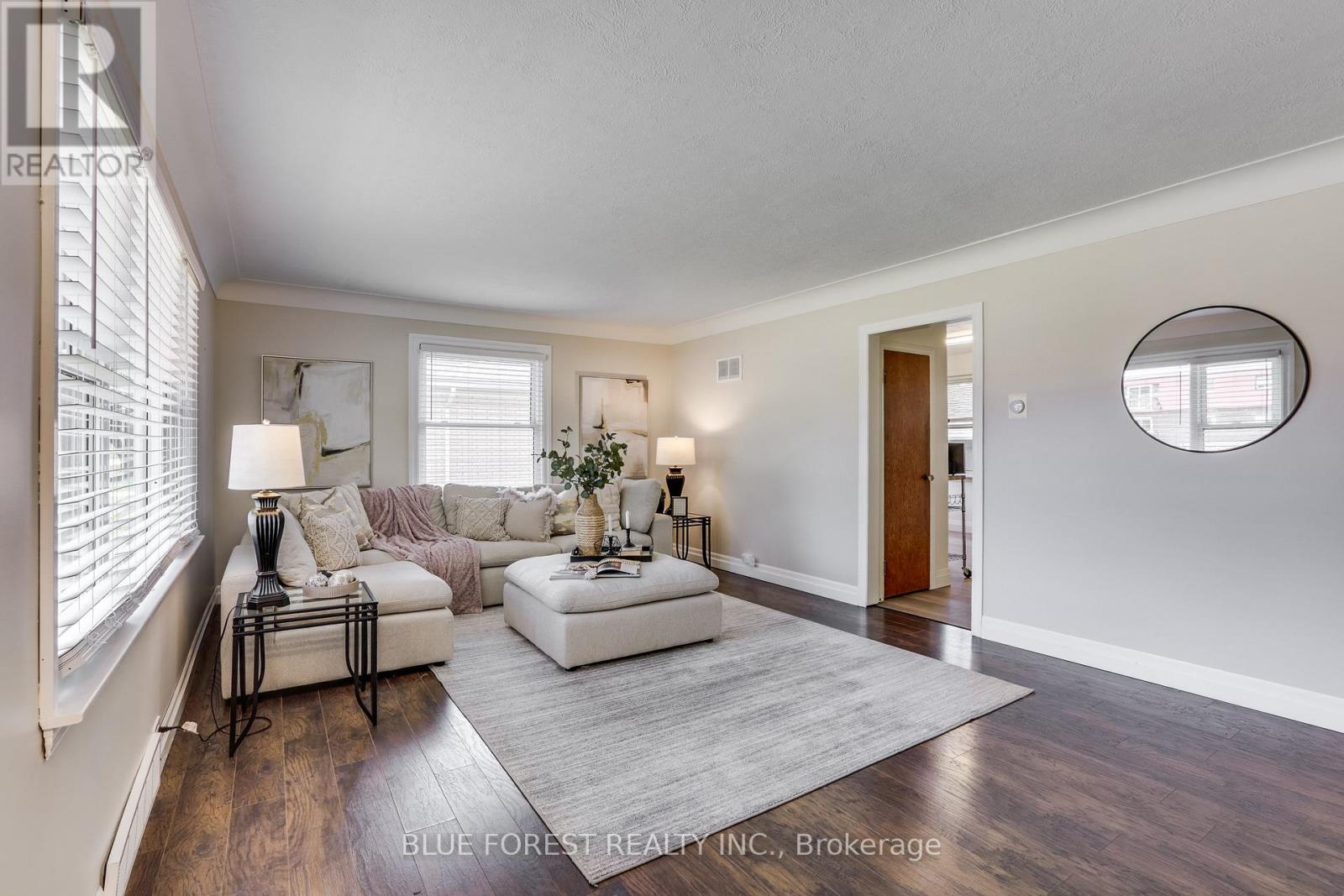 114 Graham Road, West Elgin, Ontario  N0L 2P0 - Photo 5 - X13640108