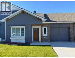 771 7 Avenue W, Cardston, Alberta