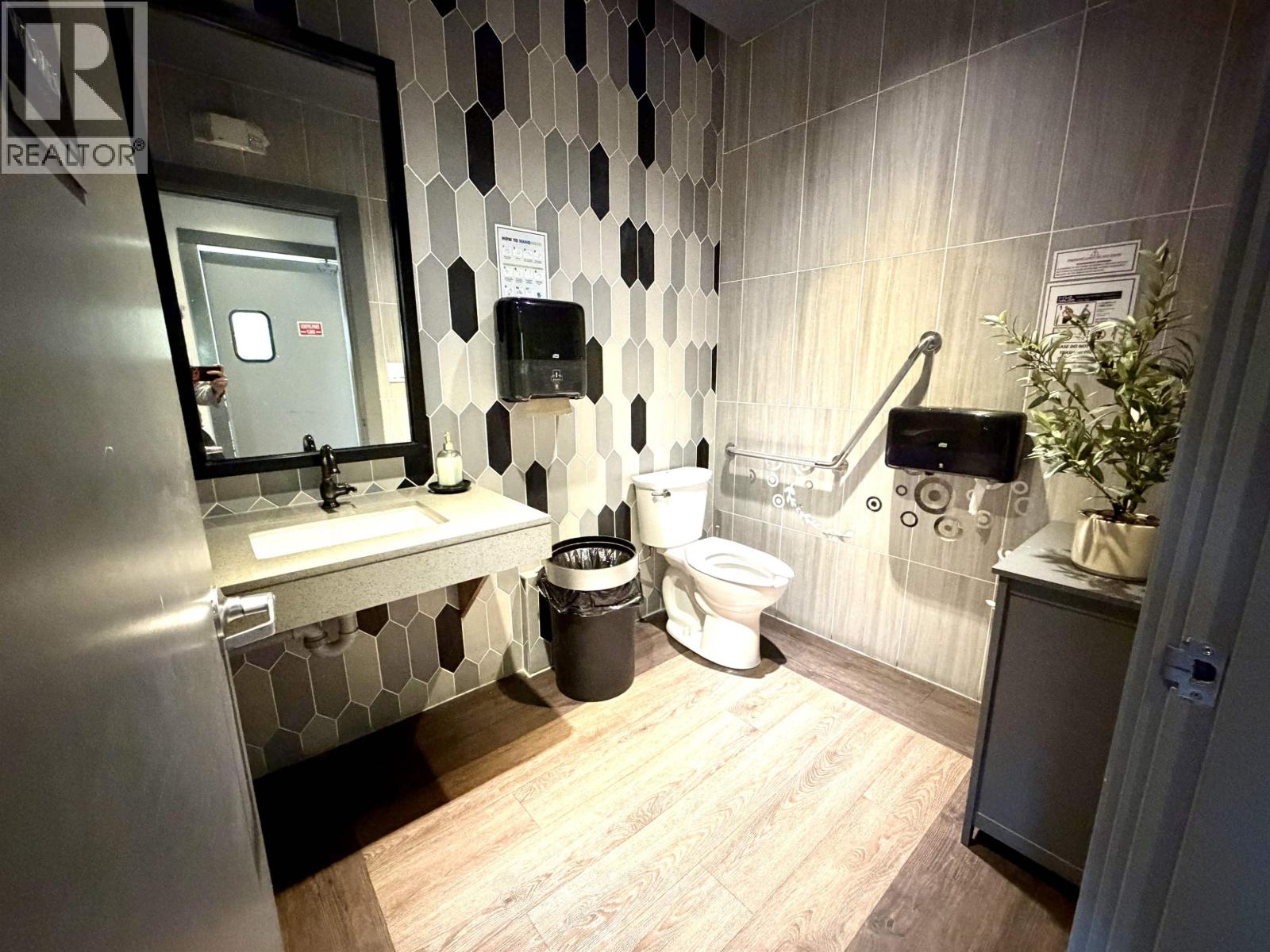 6459 Victoria Drive, Vancouver, British Columbia  V5P 3X5 - Photo 16 - C8080966