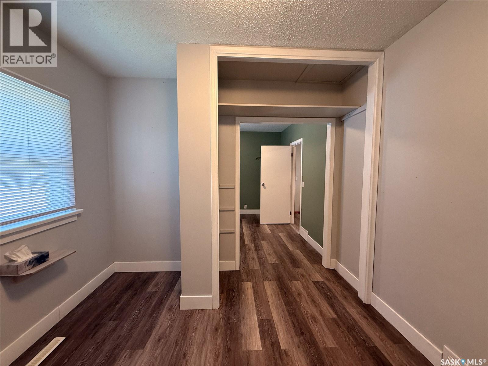 430 3rd Street E, Shaunavon, Saskatchewan  S0N 2M0 - Photo 10 - SK041831