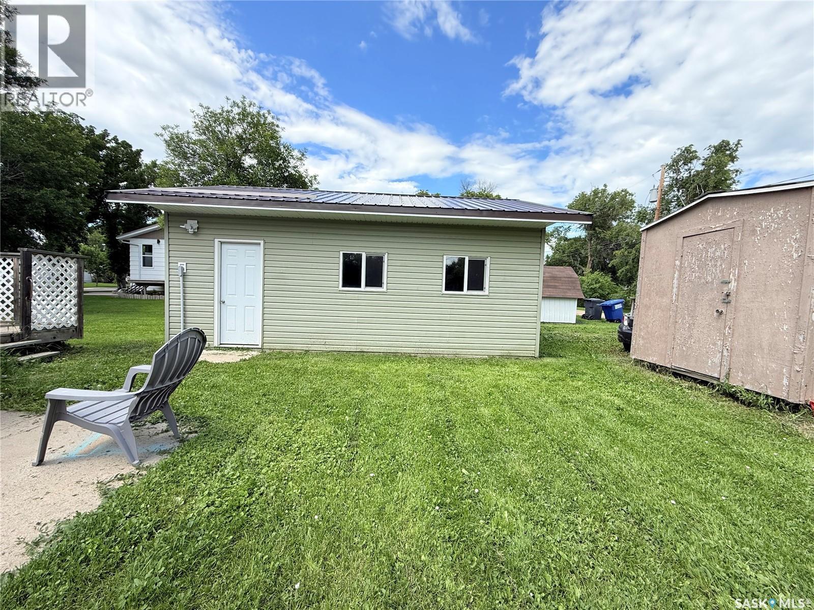 430 3rd Street E, Shaunavon, Saskatchewan  S0N 2M0 - Photo 26 - SK041831