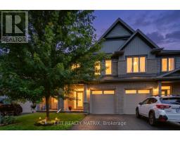 32 DUNCANVILLE STREET, Russell, Ontario