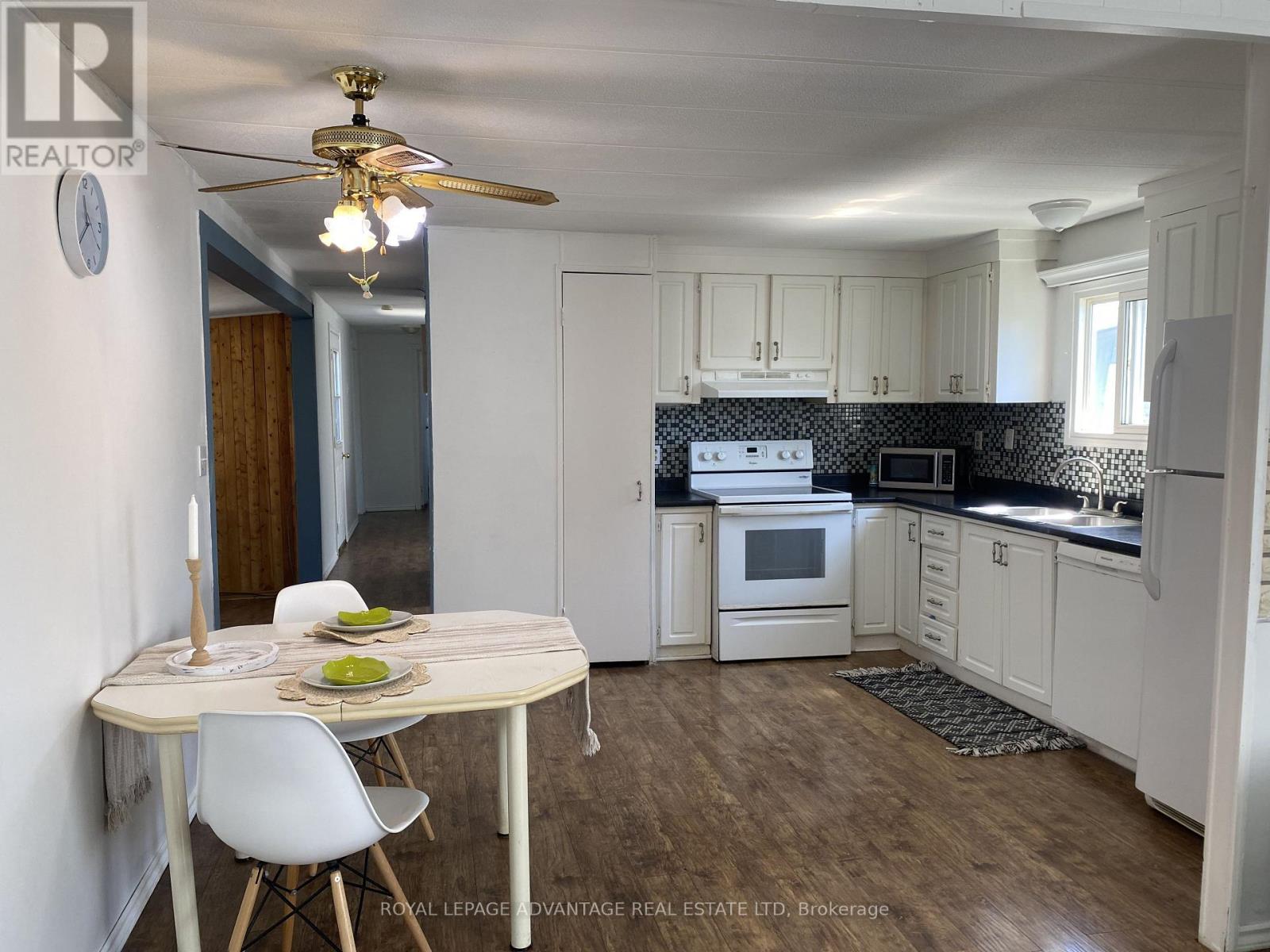 4 Kavanagh Drive, Rideau Lakes, Ontario  K7A 4S5 - Photo 6 - X12816852
