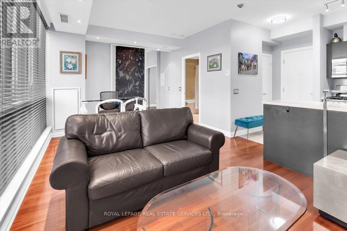 108 - 3 Mcalpine Street, Toronto, Ontario  M5R 3T5 - Photo 12 - C13640100