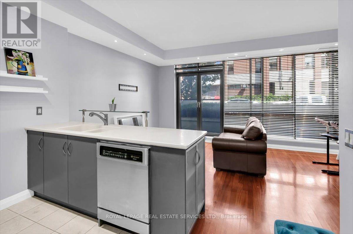 108 - 3 Mcalpine Street, Toronto, Ontario  M5R 3T5 - Photo 4 - C13640100