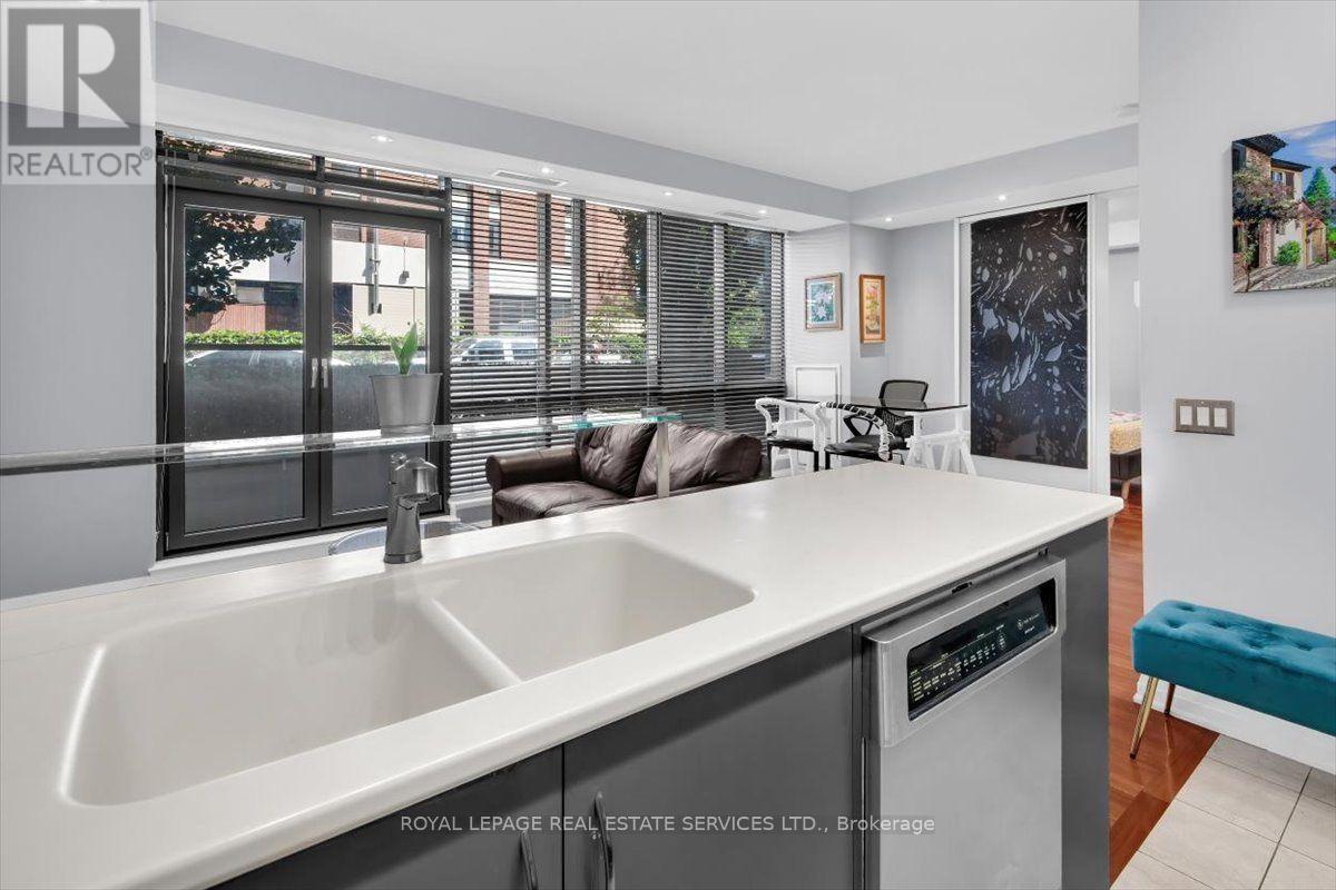 108 - 3 Mcalpine Street, Toronto, Ontario  M5R 3T5 - Photo 9 - C13640100