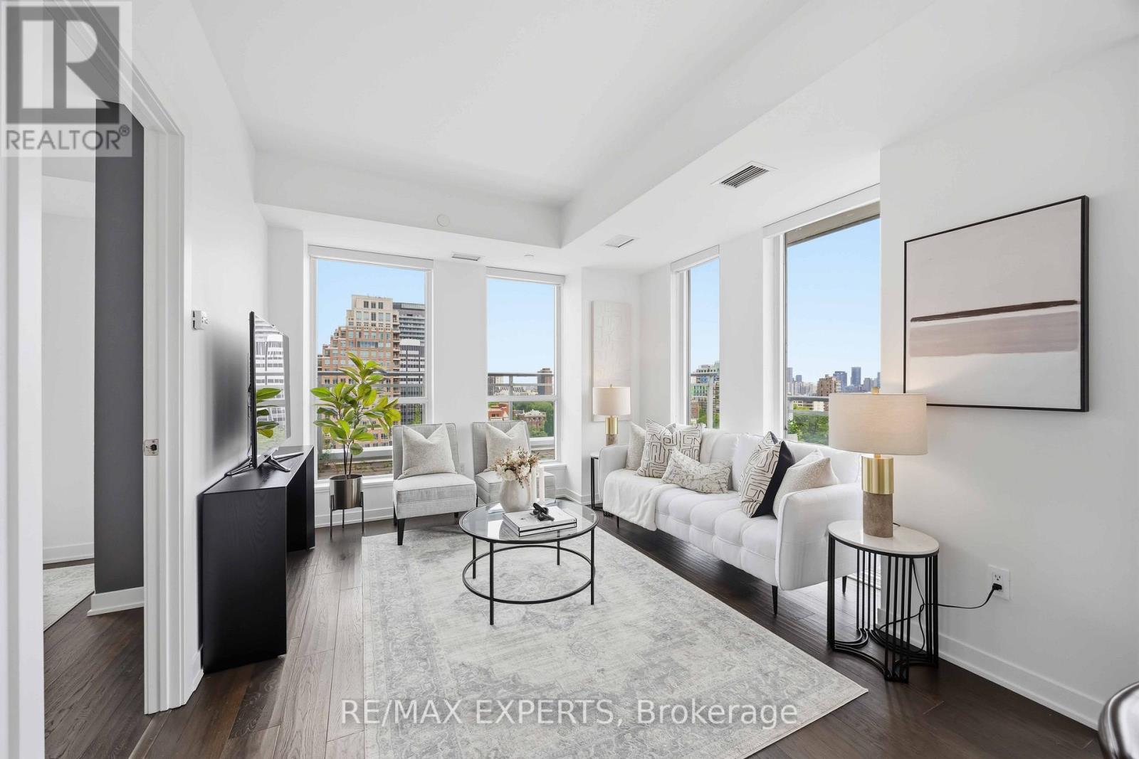 1007 - 223 St Clair Avenue W, Toronto, Ontario  M4V 0A5 - Photo 7 - C13640172