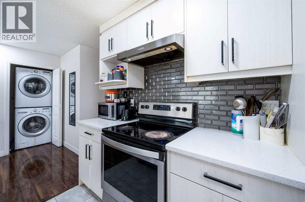 72 Faldale Close NE, Calgary, Alberta  T3J 1V9 - Photo 5 - A2320216