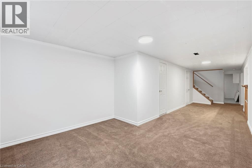 70 Floresta Court, Ancaster, Ontario  L9G 1R8 - Photo 22 - 40852702