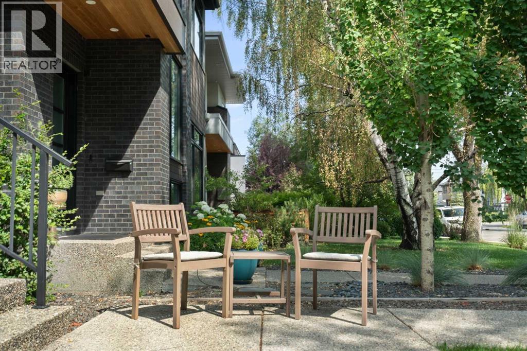 2014 48 Avenue SW, Calgary, Alberta  T2T 2T5 - Photo 11 - A2333496