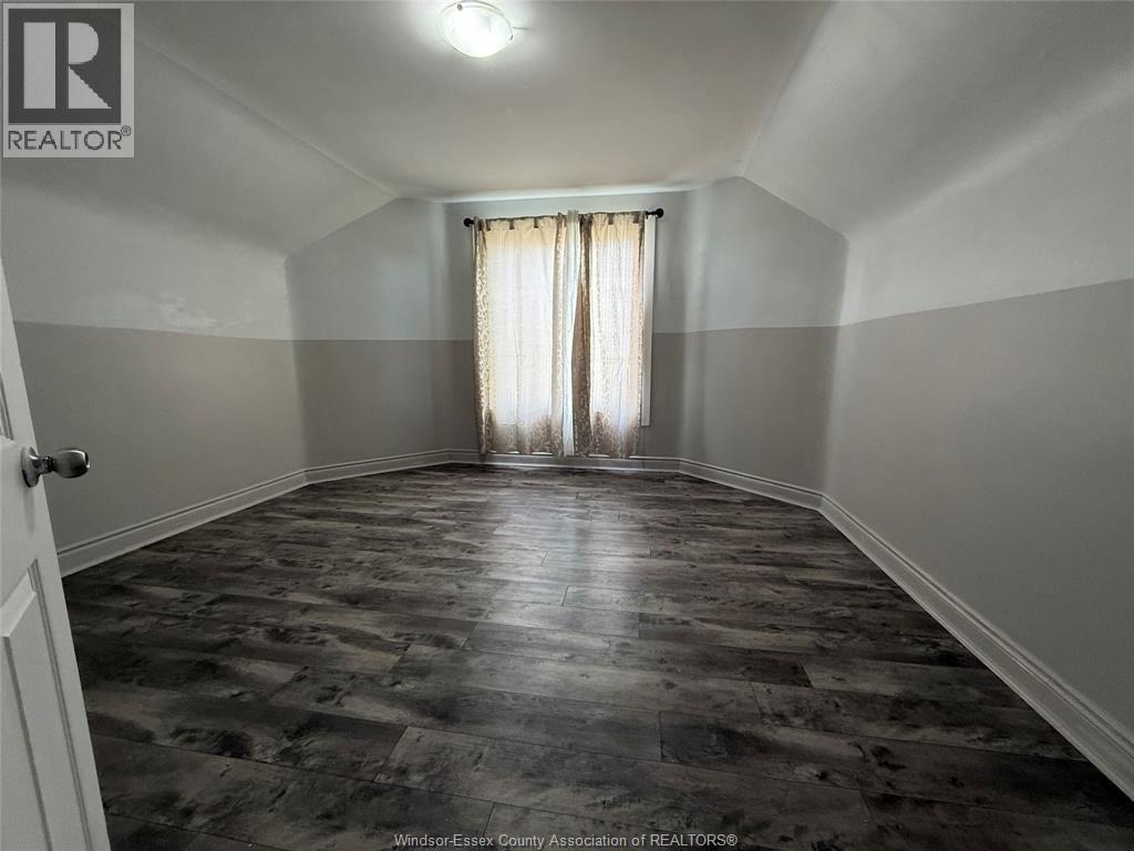 669 Marentette Unit# Upper, Windsor, Ontario N9A 1Z3 - Photo 5 - 26018904