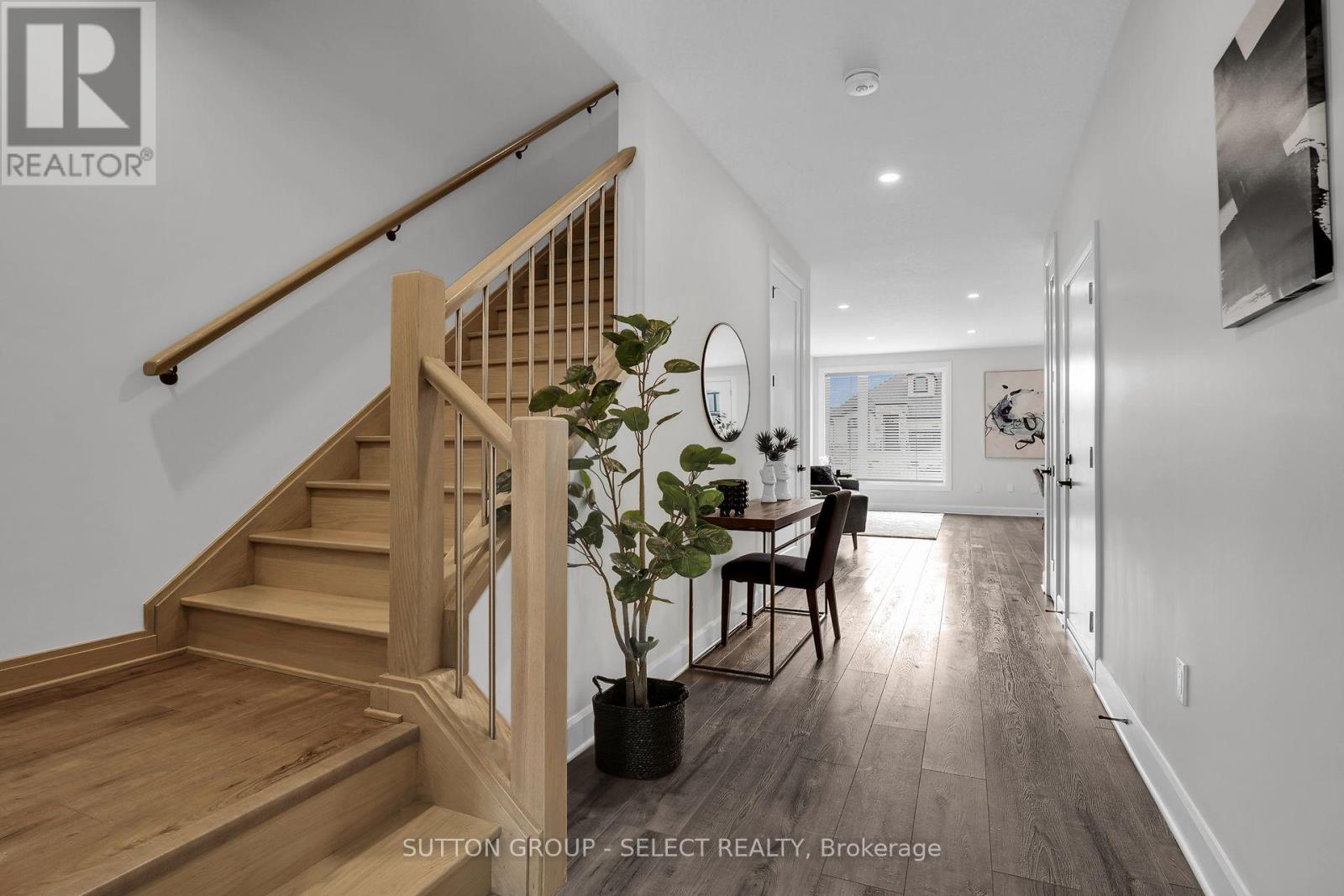 203 - 175 Doan Drive, Middlesex Centre, Ontario  N0L 2R0 - Photo 4 - X12828248