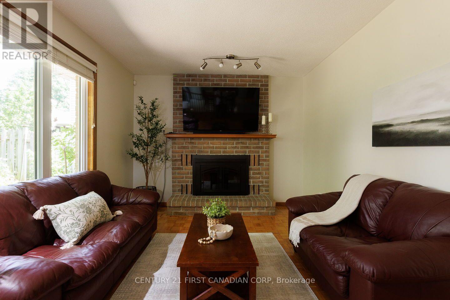 255 Deveron Crescent, London South, Ontario  N5Z 4N2 - Photo 14 - X13638370