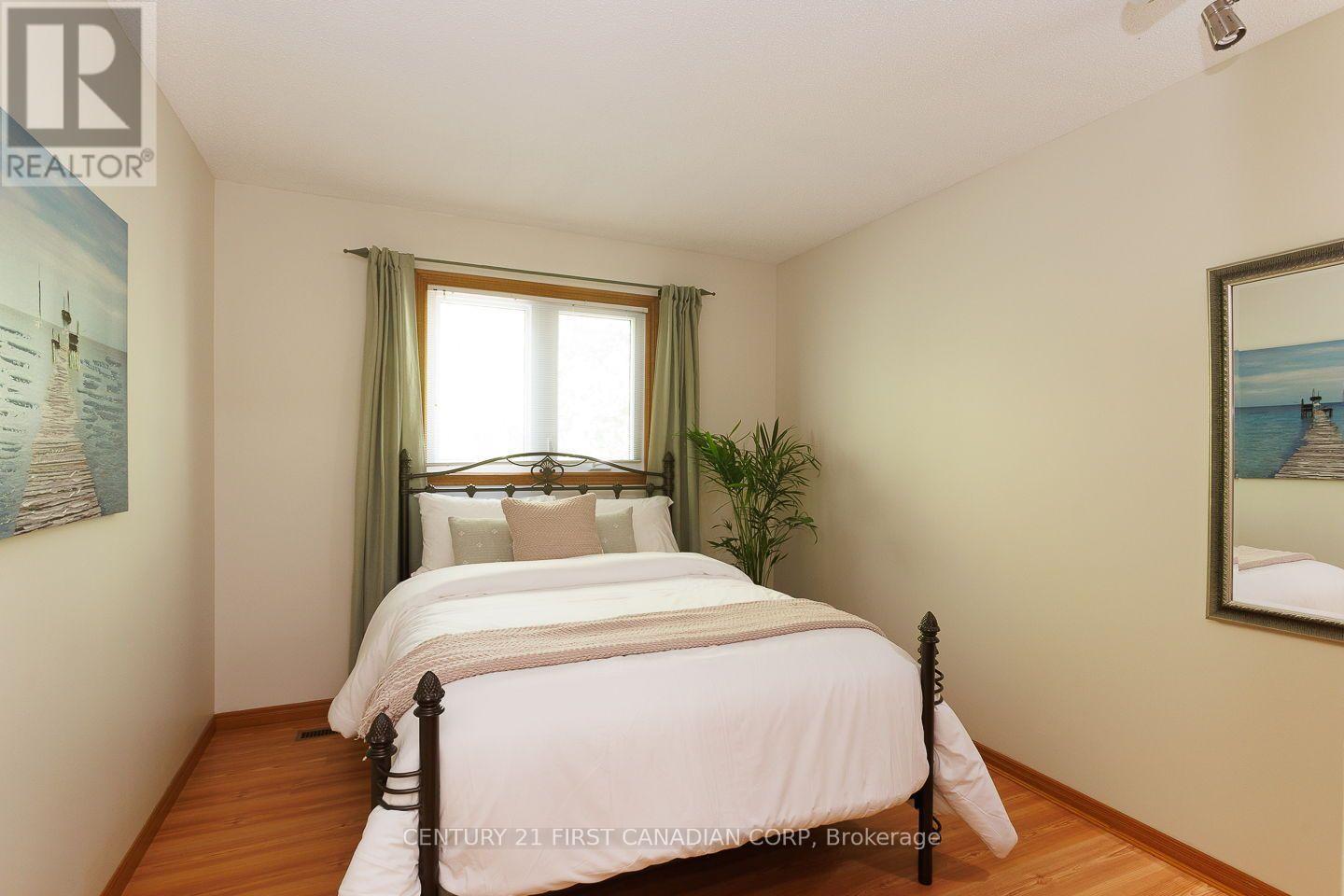 255 Deveron Crescent, London South, Ontario  N5Z 4N2 - Photo 18 - X13638370