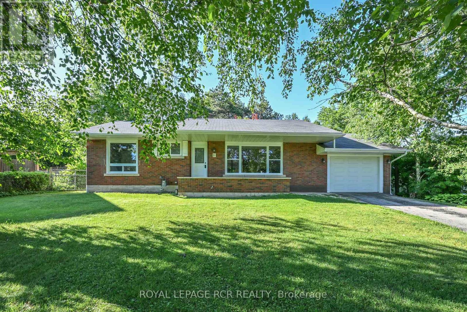 18 Doner Street, New Tecumseth, Ontario  L9R 1M6 - Photo 3 - N13640168