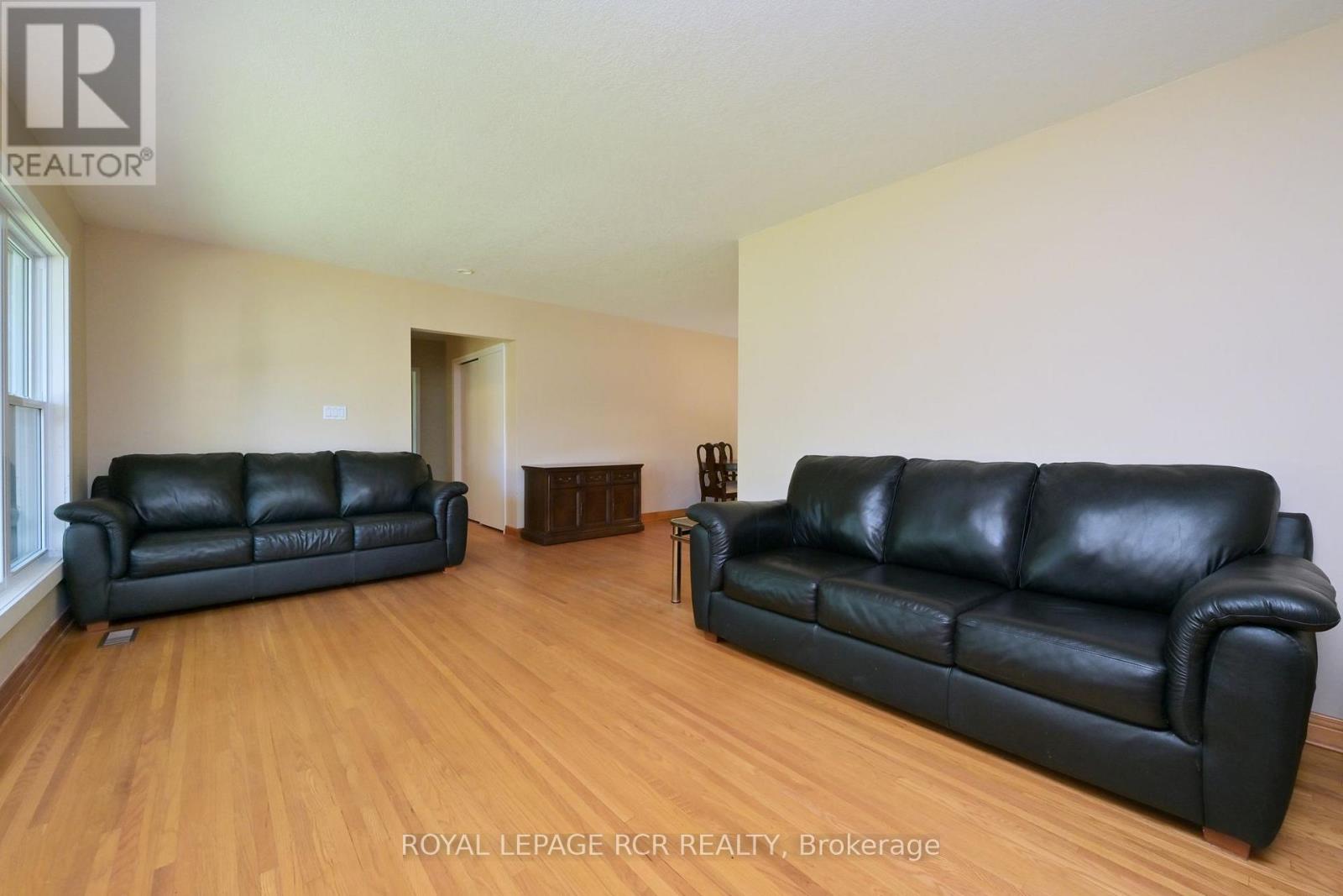 18 Doner Street, New Tecumseth, Ontario  L9R 1M6 - Photo 7 - N13640168