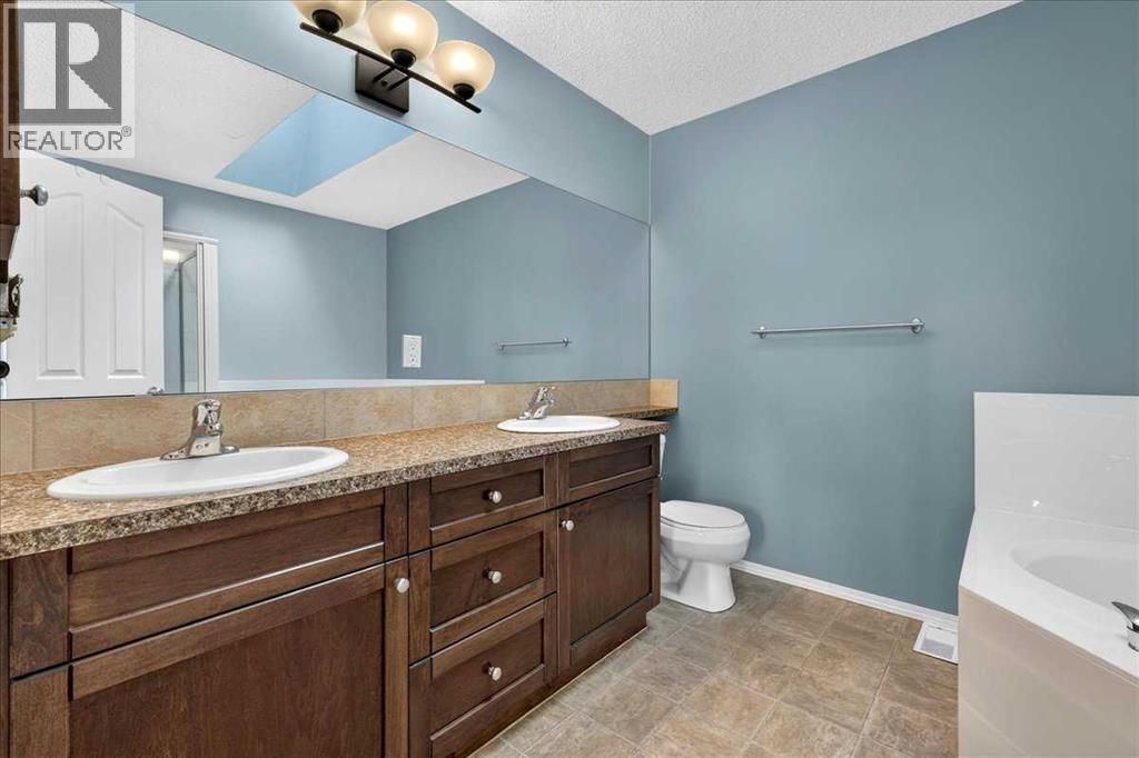 21 Mcintyre Place NW, Langdon, Alberta  T0J 1X2 - Photo 29 - A2333221