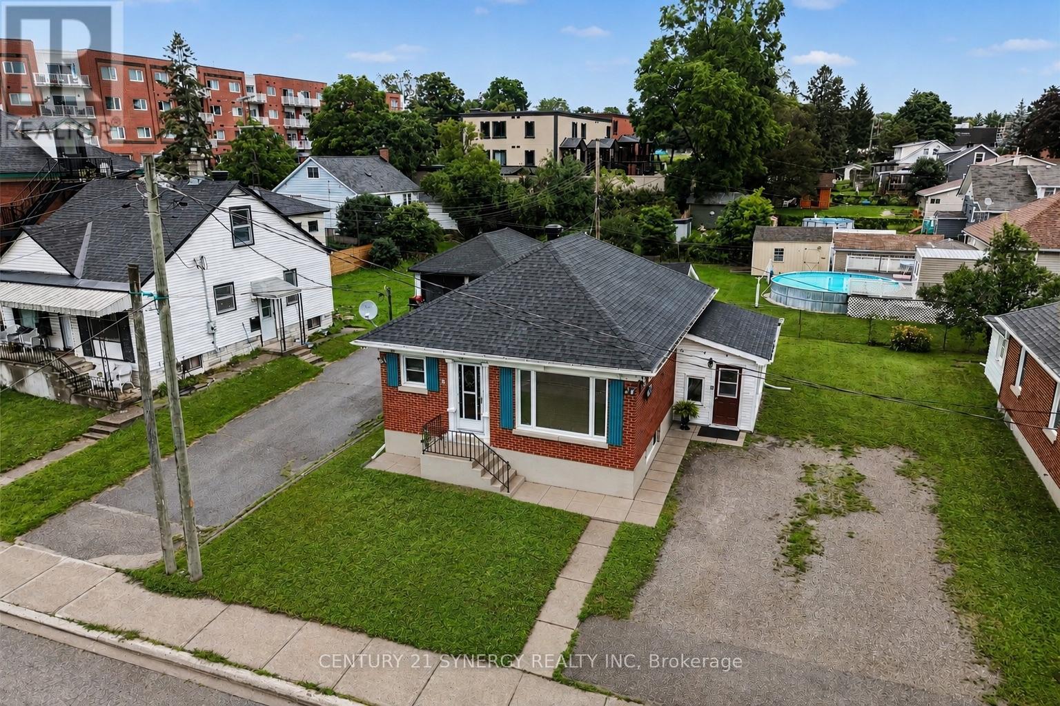 5 Queen Street, Smiths Falls, Ontario  K7A 3N1 - Photo 32 - X13629110