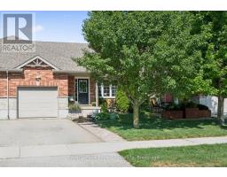 105 SPENCER DRIVE, centre wellington (elora/salem), Ontario