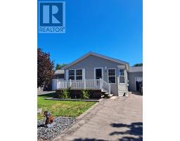 9 BOND STREET, strathroy-caradoc (sw), Ontario
