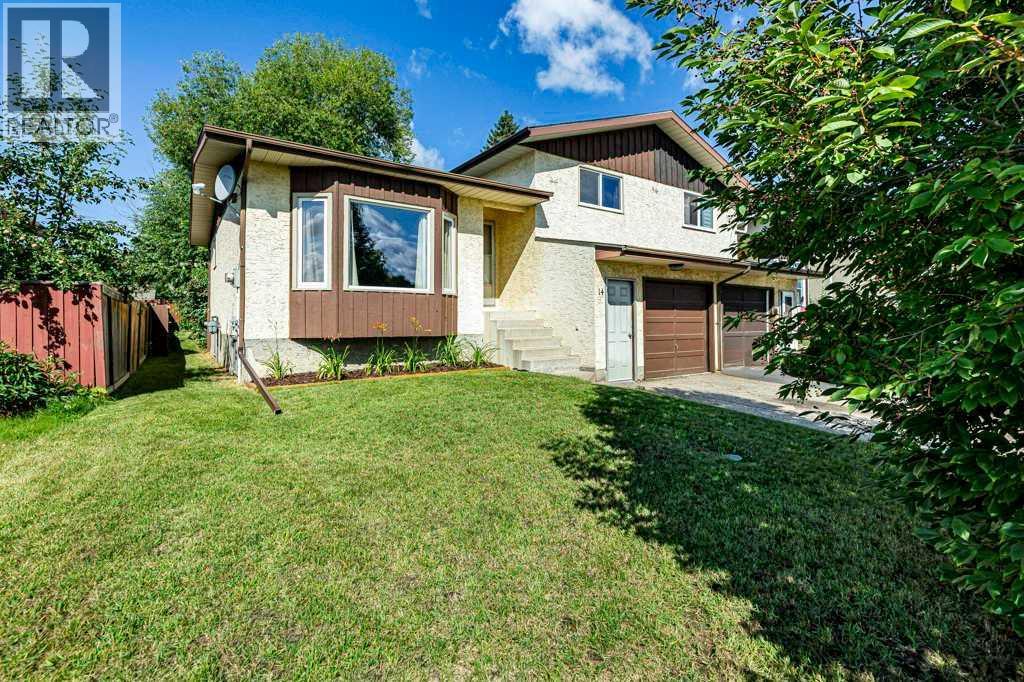 14 Eagle Road, lacombe, Alberta