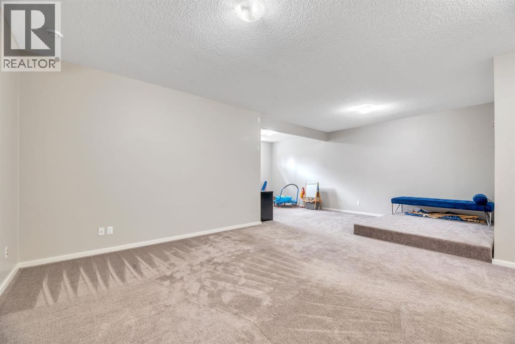 31 Mahogany Way SE, Calgary, Alberta  T3M 1N4 - Photo 32 - A2321351