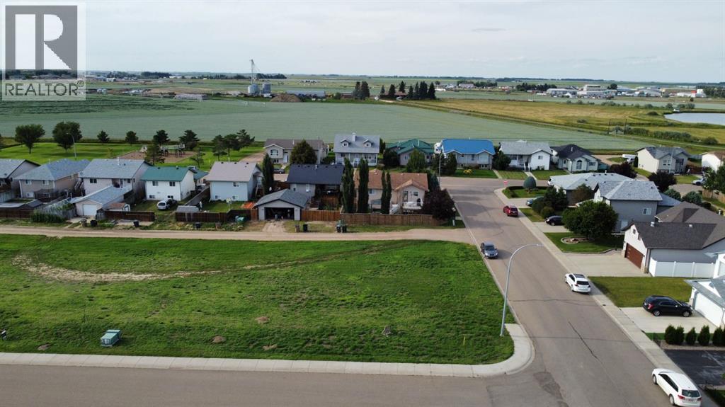 95 Upland Manor W, Brooks, Alberta  T1R 1P9 - Photo 1 - A2334434