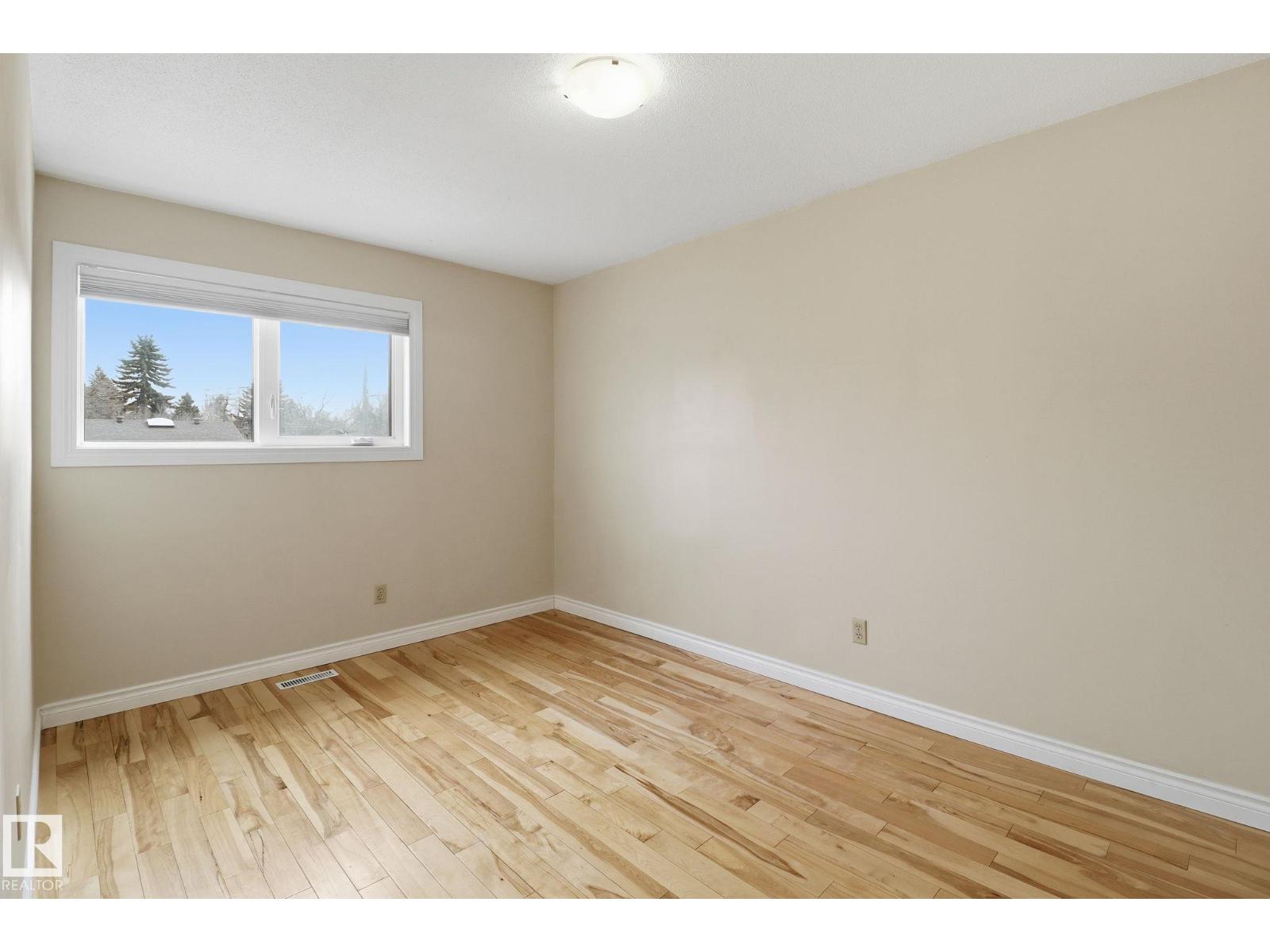 9023 95 St Nw, Edmonton, Alberta  T6C 3W7 - Photo 28 - E4494950