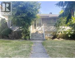 5010 LORRAINE AVENUE, Burnaby, British Columbia