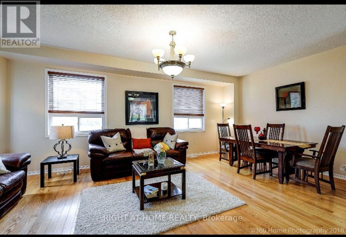 44 - 7155 Magistrate Terrace, Mississauga, Ontario  L5W 1Y8 - Photo 5 - W13640090