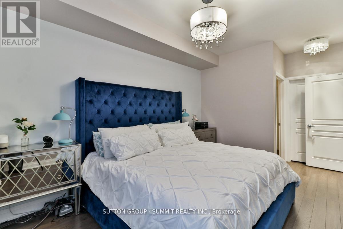 124 - 128 Garden Drive, Oakville, Ontario  L6K 2W5 - Photo 11 - W13640104