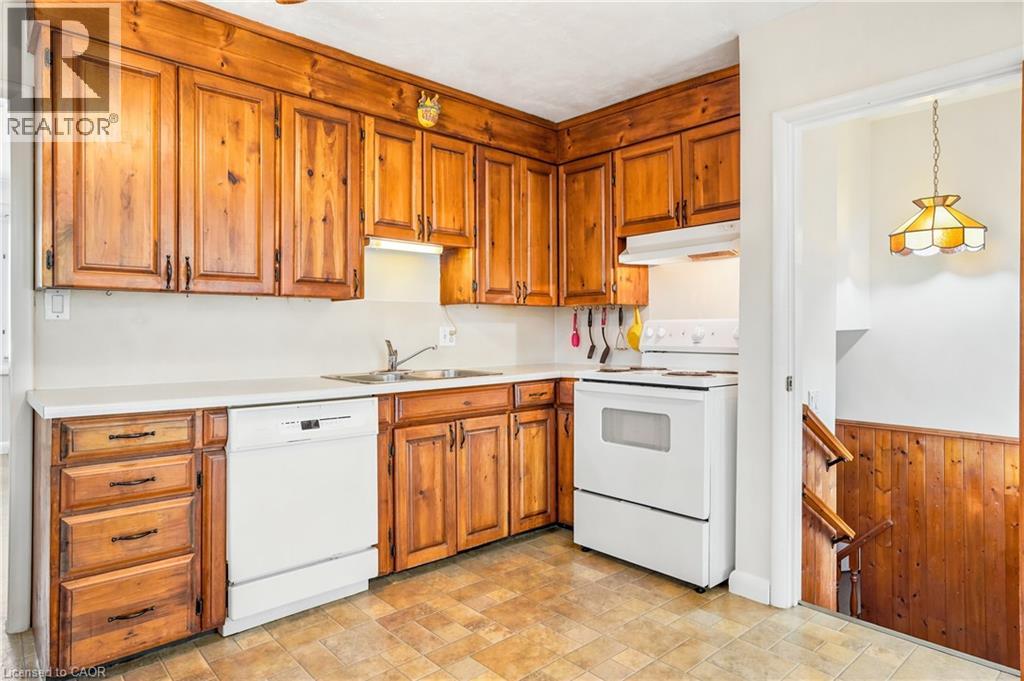 227 Glancaster Road, Ancaster, Ontario  L9G 3K9 - Photo 11 - 40834537