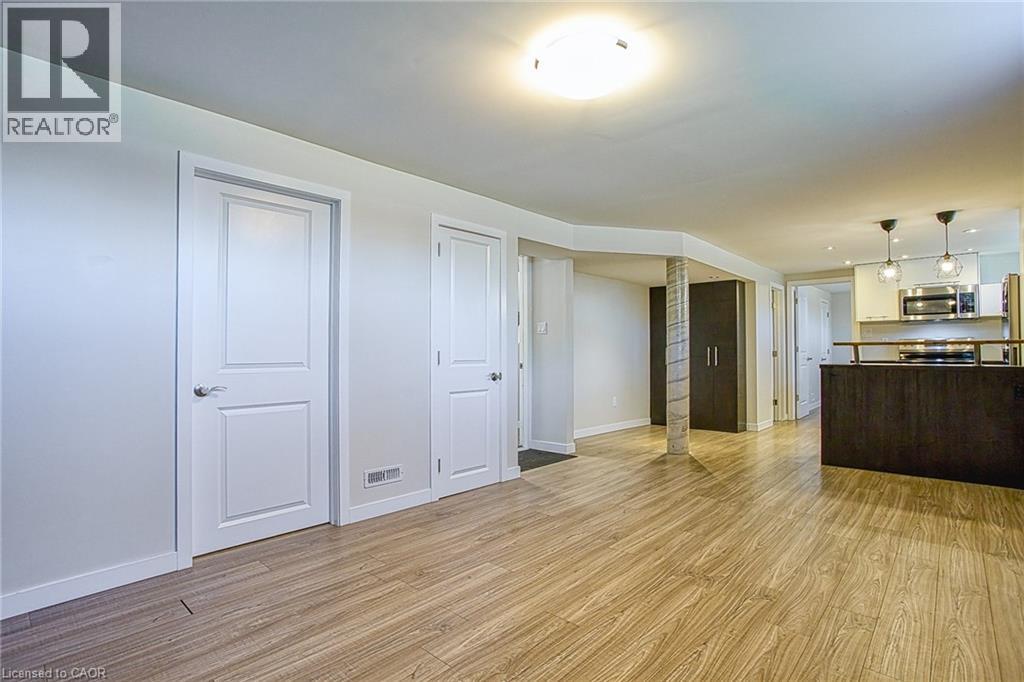 2387 Cyprus Avenue, Burlington, Ontario  L7P 1G5 - Photo 21 - 40848432